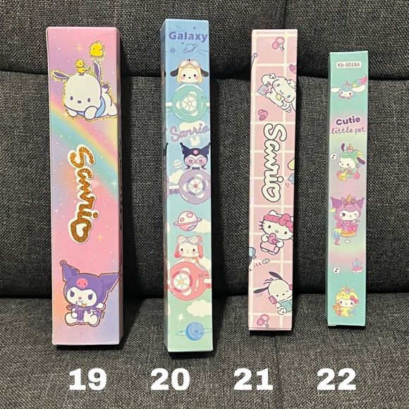 Sanrio Blind Box Pens 12 Different Styles (hello Kitty, kuromi, pochacco, etc) - Picture 5 of 6